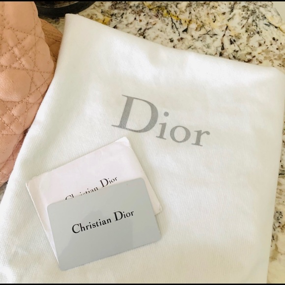 CHRISTIAN DIOR CANNAGE QUILTED TOTE BAG - Picture 3 of 13